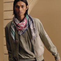 scarf-100--104064T 07-worn-1-0-0-2048-2048.jpg