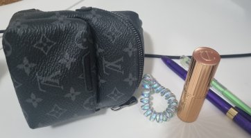 Backpackcharm3.jpg