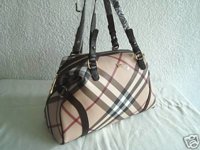 Burberry-02.jpg