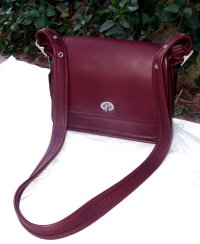 Coach ramblers legacy currant nickel burgundy GEDC8205 (2).JPG