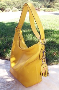 yellow duffle001.jpg