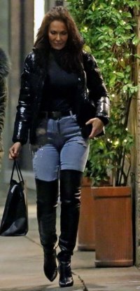 look3.JPG