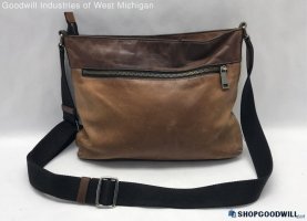 Sam Crossbody Front.jpg