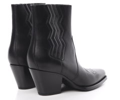 VegasBoots02.png