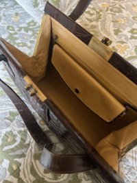 Croc Purse 4.jpg