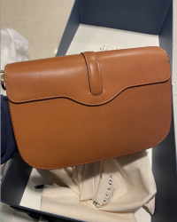 JD out of box - back of bag.png