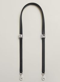 ClouMedorStrap1.png