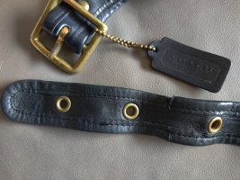 CourierStrapTag.jpg
