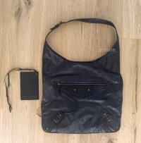 fw-02-fb-hobo.jpg