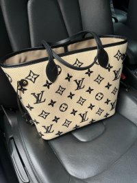 lvraffia.jpg
