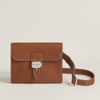 sac-a-depeches-21--084164CK34-worn-1-0-0-1600-1600-q99_g Large.jpg