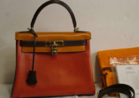 28 Kelly Box Rouge Vif + Orange + Choc.jpg
