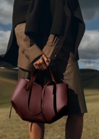 69_Cyme_Mini_Cremisi-5995_2000x2800px.jpg