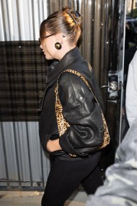 pregnant-hailey-bieber-arrives-at-church-with-justin-bieber-in-beverly-hills-07-31-2024-1.jpg
