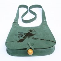 bonspielcreation darker green leather cardinal purse.jpg