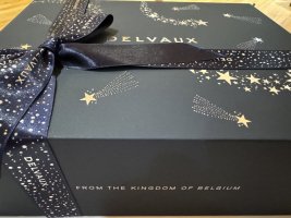 Gift box Large.jpeg