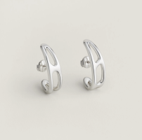 Earrings.png