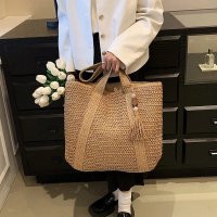 straw-woven-tote-bag-amelia-16.jpg