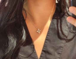 Petit garden pendant wg small size.jpg