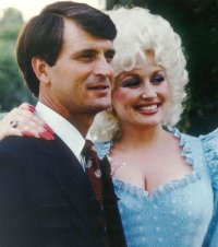 dolly-parton-da5e9a17e5674878876d956e431d3e90.jpg