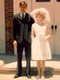 dolly-carl-1-wedding--cr--dollyparton.jpg