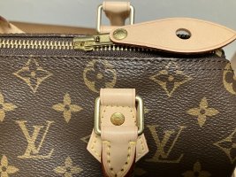 zipper detail1.jpg