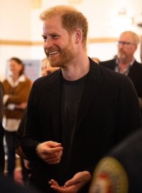 2825716589.jpg