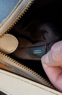 COACH F58284 Made In.jpg