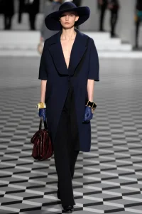 00270h-marc-jacobs-fall-2007-ready-to-wear-hartje-andresen.webp