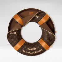 Bouy-2.webp