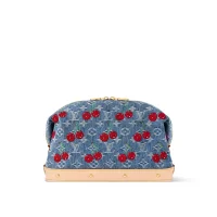M13893.webp