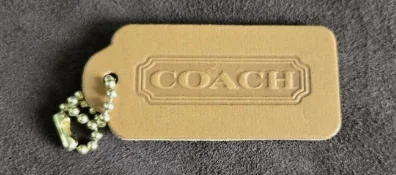 Coach Beige Hang Tag.webp