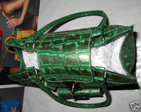 Gree top.JPG