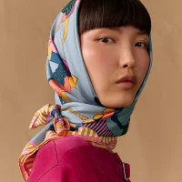 A Toute Allure scarf 90 _ Hermès USA.webp