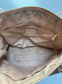 Ava_Croosgrain_Tote_F57526_Before_009.webp