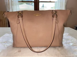 Ava_Croosgrain_Tote_F57526_After_003.webp