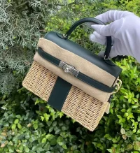 PicnicVertFonceF.webp