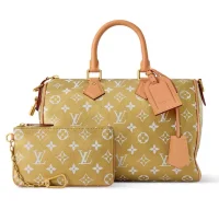 LV_P9_Gold.webp