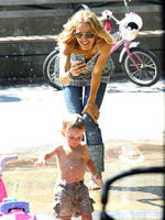 sheryl-crow.jpg