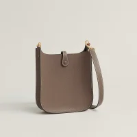 evelyne-16-sellier-bag--087080CC18-back-wm-6-0-0-800-800_g.jpg.webp