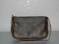 Louis Vuitton Mini Pochette Accessoire - 205.JPG