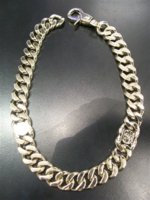 Spring Oversize Gold Chain Choker.jpg