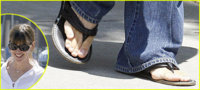 feet.jennifer.jpg