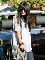Vanessa Hudgens grey bag 2.jpg