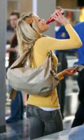 Katrina Bowden LAX Airport Jan.jpg