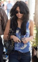 vanessa-hudgens-gucci-girl (24).jpg