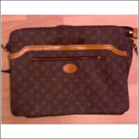 Authenticate LV Photo 2.jpg