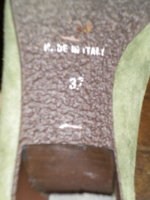 Andre Assous Sole.jpg