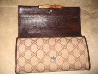 BagsNmoreBags 082.jpg