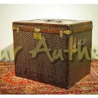 vintagetrunk3.jpg